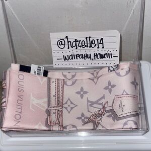 Louis Vuitton Light Pink Bandeaus